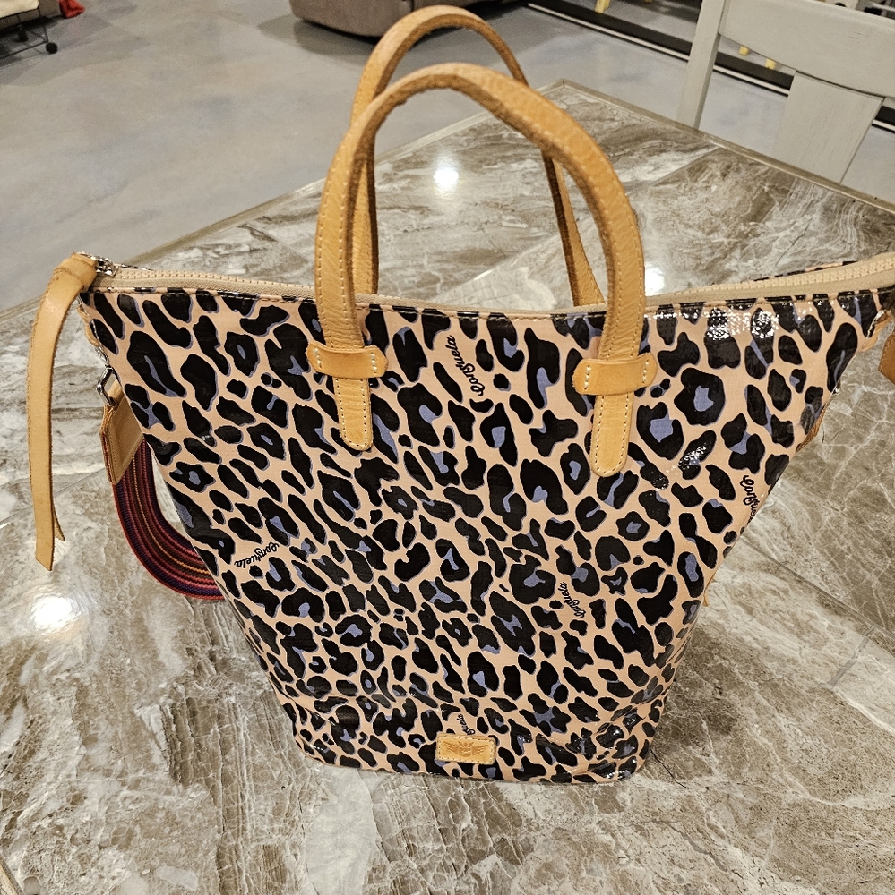 Cheetah Consuela sling bag